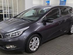 Grå Begagnad 2015 Kia Ceed Sportswagon Comfort Kombi | 119 900 kr (Dyr)