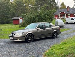 Brun Begagnad 2002 Saab 9-5 Vector Sedan | 15 000 kr (Bra pris)