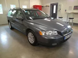 Grå Begagnad 2005 Volvo V70 Kinetic Kombi | 40 000 kr (Marknadspris)
