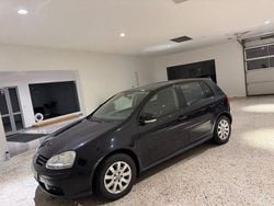 Svart Begagnad 2008 VW Golf VI Trendline Halvkombi | 38 900 kr (Marknadspris)