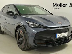 Mörkblå (tavascan blue metallic) Begagnad 2024 Cupra Tavascan VZ3 SUV | 569 900 kr (Marknadspris)