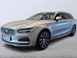 Ljusgrå Begagnad 2022 Volvo V90 Core Kombi | 369 500 kr (Marknadspris)