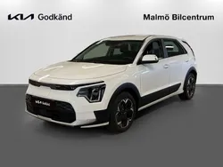 Vit Begagnad 2023 Kia e-Niro 2 SUV | 364 900 kr (Dyr)