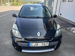 Svart Begagnad 2012 Renault Clio R.S. Halvkombi | 40 000 kr (Bra pris)