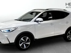Vit (white) Begagnad 2022 MG ZS Luxury Sedan | 244 900 kr (Superpris)