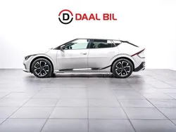 Vit Begagnad 2022 Kia EV6 3 SUV | 398 700 kr (Superpris)