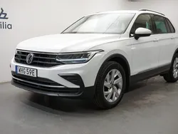 Vit Begagnad 2021 VW Tiguan SUV | 249 900 kr (Bra pris)