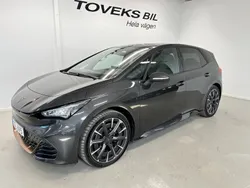 Mörkgrå (grå) Begagnad 2022 Cupra Born Halvkombi | 339 900 kr (Dyr)