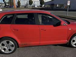 Röd Begagnad 2006 Audi A3 Sportback Attraction Halvkombi | 28 000 kr