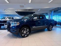 Mörkblå (blå metallic) Begagnad 2023 Dodge Ram Limited Pickup | 836 250 kr (Bra pris)