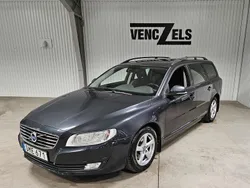 Grå Begagnad 2014 Volvo V70 Kombi | 129 000 kr (Lite dyr)
