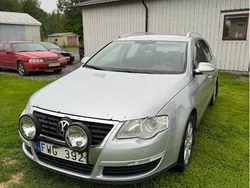 Silver Begagnad 2010 VW Passat Sportline Kombi | 22 000 kr (Dyr)