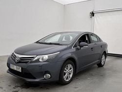 Blå Begagnad 2013 Toyota Avensis Business Edition Sedan | 95 000 kr (Marknadspris)