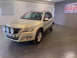 Silver Begagnad 2010 VW Tiguan Sportline SUV | 64 900 kr (Marknadspris)