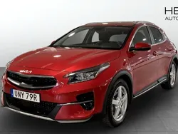 Röd (red) Begagnad 2022 Kia XCeed Advance SUV | 259 900 kr (Marknadspris)