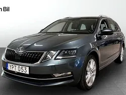 Grå (quartz grey metallic) Begagnad 2017 Skoda Octavia Style Kombi | 139 900 kr (Marknadspris)