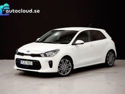 Vit Begagnad 2017 Kia Rio Launch Edition Halvkombi | 119 800 kr (Marknadspris)