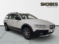 Vit Begagnad 2016 Volvo XC70 Standard SUV | 229 900 kr (Marknadspris)