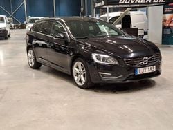 Svart Begagnad 2018 Volvo V60 Standard Kombi | 179 900 kr (Marknadspris)