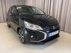 Svart Begagnad 2022 Mitsubishi Space Star Elegance Kombi | 149 900 kr (Marknadspris)