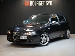Svart Begagnad 2007 Alfa Romeo 147 Progression Halvkombi | 24 900 kr