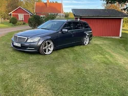 Grå Begagnad 2011 Mercedes C250 Avantgarde Kombi | 58 000 kr