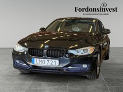 Svart Begagnad 2014 BMW 318 Sport Line Sedan | 92 500 kr (Marknadspris)