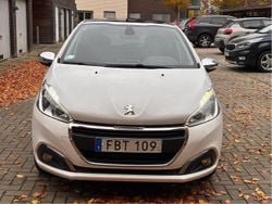 Begagnad 2016 Peugeot 208 Halvkombi | 60 000 kr (Bra pris)