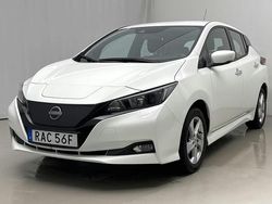 Vit Begagnad 2022 Nissan Leaf Acenta Halvkombi | 149 000 kr (Superpris)