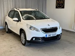 Vit Begagnad 2015 Peugeot 2008 SUV | 94 900 kr (Marknadspris)