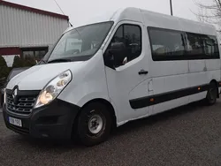 Vit Begagnad 2017 Renault Master Van | 100 000 kr
