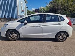 Pärlemor Begagnad 2018 Honda Jazz Halvkombi | 140 000 kr (Lite dyr)