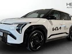 Vit (white) Begagnad 2025 Kia EV3 GT-Line SUV | 519 900 kr