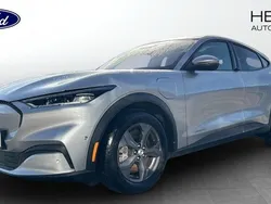 Grå (grey) Begagnad 2021 Ford Mustang Mach-E Standard Range SUV | 329 900 kr (Bra pris)