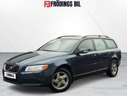 Blå Begagnad 2008 Volvo V70 Kinetic Kombi | 54 900 kr (Marknadspris)
