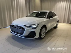 Vit Ny 2025 Audi A3 Sportback e-tron S-Line Sedan | 550 100 kr