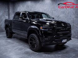 Svart Begagnad 2022 RAM 1500 Pickup | 939 800 kr (Dyr)