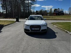 Vit Begagnad 2016 Audi A6 Allroad Ambition Kombi | 220 000 kr (Marknadspris)