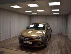 Brun Begagnad 2013 Opel Astra Halvkombi | 79 900 kr (Marknadspris)