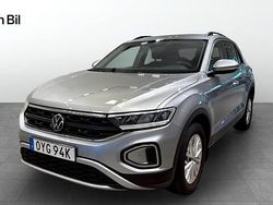 Silver Begagnad 2022 VW T-Roc Life SUV | 254 900 kr (Marknadspris)