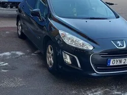 Svart Begagnad 2012 Peugeot 308 Halvkombi | 30 000 kr (Superpris)