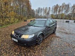 Grön Begagnad 2003 Saab 9-5 Vector Kombi | 30 000 kr (Dyr)