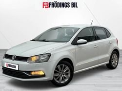 Vit Begagnad 2016 VW Polo Halvkombi | 89 900 kr (Marknadspris)