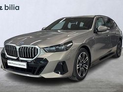 Oxide grey Begagnad 2025 BMW 530 M Sport Kombi | 659 900 kr