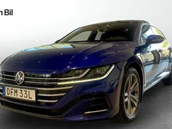 Blå Begagnad 2022 VW Arteon R-line Kombi | 294 500 kr (Marknadspris)