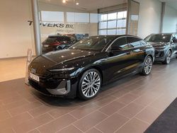 Svart (mytsvart metallic) Ny 2025 Audi e-tron Sportback S-Line SUV | 741 400 kr