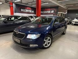 Blå metallic Begagnad 2010 Skoda Superb Halvkombi | 79 800 kr (Bra pris)