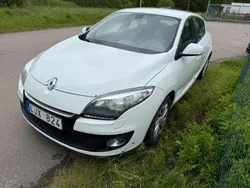 Vit Begagnad 2013 Renault Mégane III Halvkombi | 20 000 kr (Superpris)