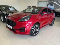Röd Begagnad 2022 Ford Puma ST-Line SUV | 209 900 kr (Marknadspris)