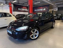 Svart Begagnad 2015 VW Golf VII GTI Halvkombi | 129 000 kr (Marknadspris)